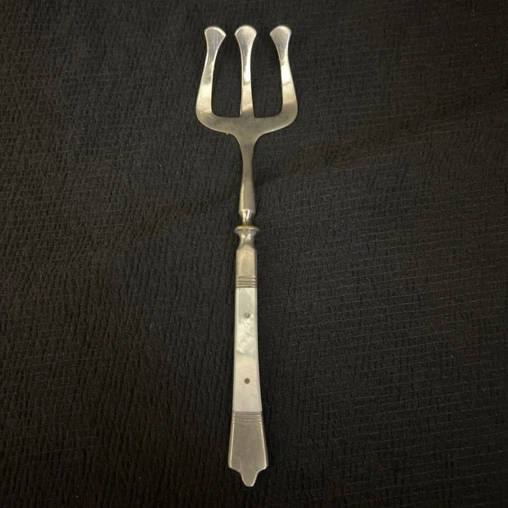 Vintage Mother Of Pearl Handled Specialty Serving Utensil 6